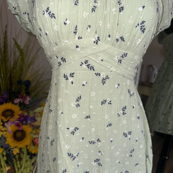 Altar’d State • Floral Mini Dress - Picture 13 of 13